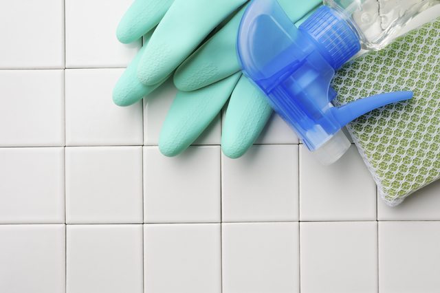 Cleaning equipment